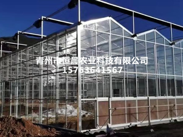 玻璃温室云南工地